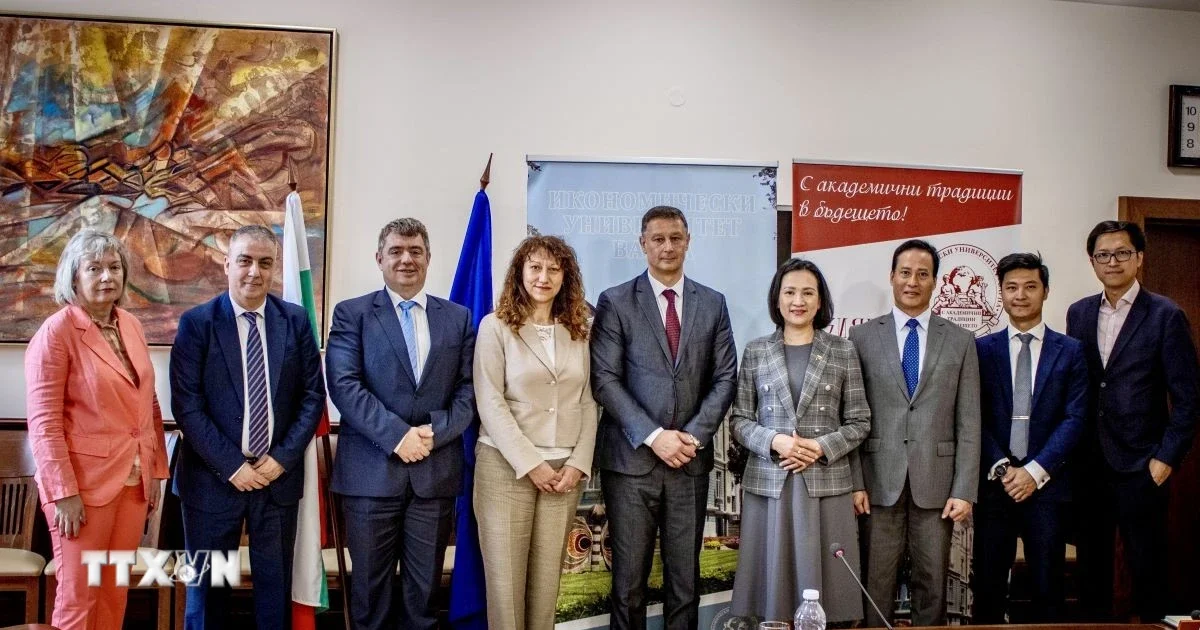 Từ hội thảo năng lượng hạt nhân Bulgaria: Việt Nam định hình chiến lược điện hạt nhân trong bối cảnh nhu cầu năng lượng tăng cao