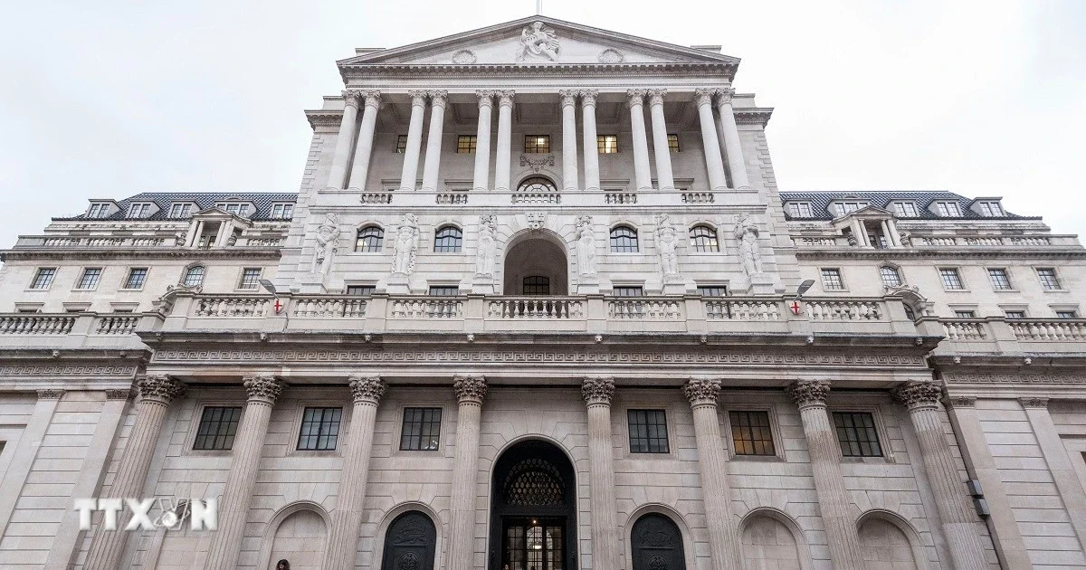 BoE giữ nguyên lãi suất ở mức 3,75%: Giữa lạm phát dai dẳng và suy giảm tăng trưởng