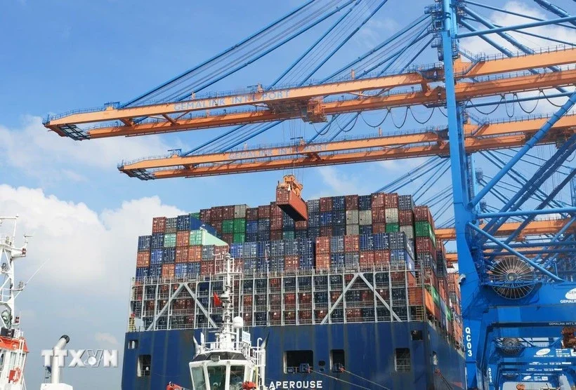 Kinh tế Việt Nam tăng tốc 8,02% năm 2025: Định giá lại dòng vốn và rủi ro cấu trúc dưới góc nhìn của Cơ quan Kinh tế Pháp