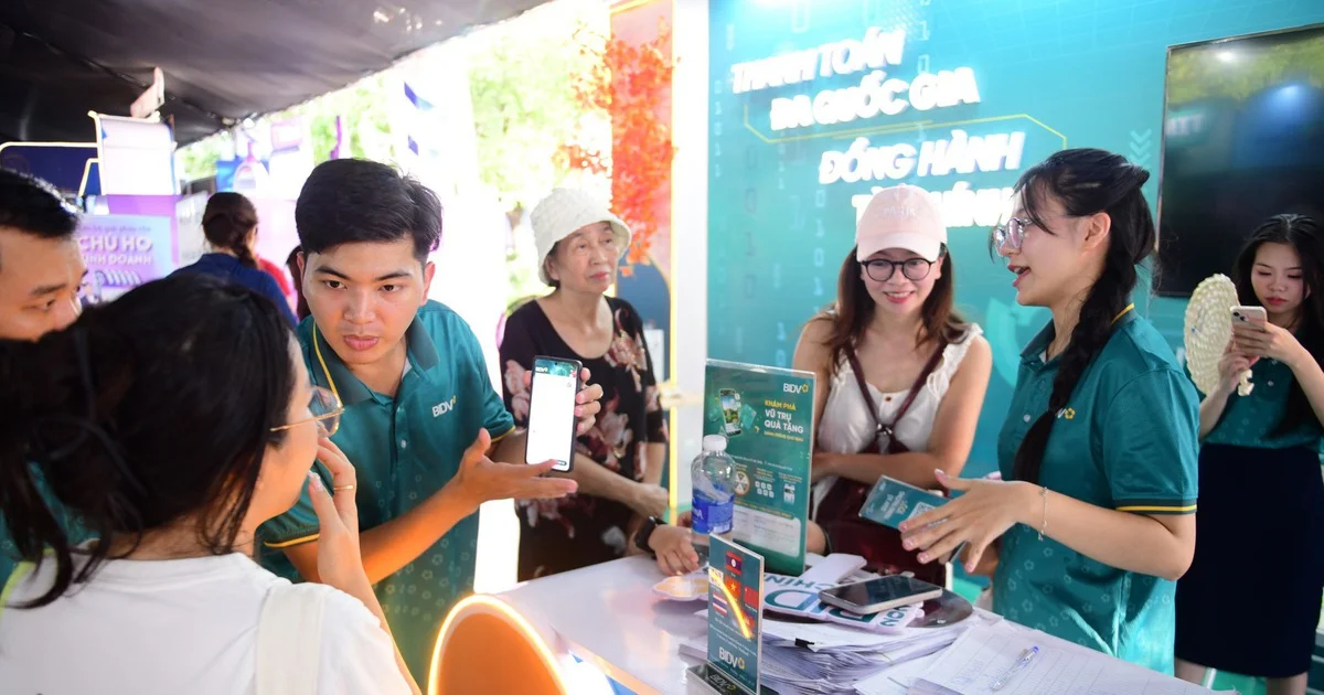 Từ 'Tiền gửi bền vững' của BIDV: Dòng vốn xanh và áp lực tăng trưởng tín dụng