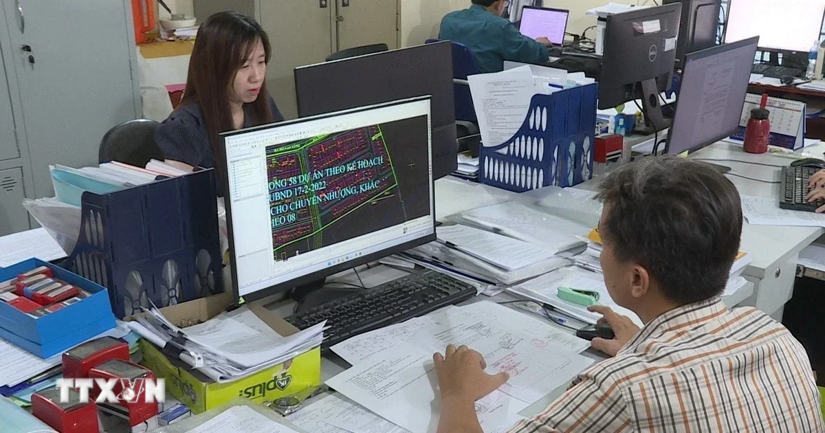 Cải cách thủ tục đất đai tại TP.HCM: Từ mô hình nộp trực tuyến 2-4 giờ đến tác động lên dòng tiền bất động sản