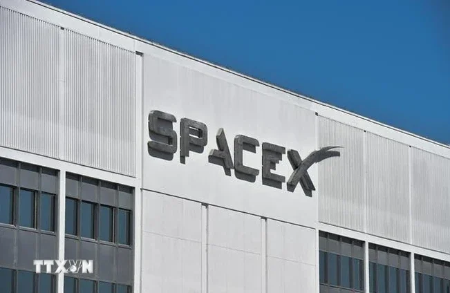 Từ đà giảm 6,5% của cổ phiếu SpaceX sau IPO: Áp lực chốt lời và định giá mở rộng