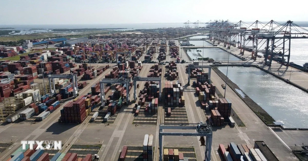 Việt Nam lên nhóm thu nhập trung bình cao: Bài toán năng suất và dòng vốn cho chặng đường 2045