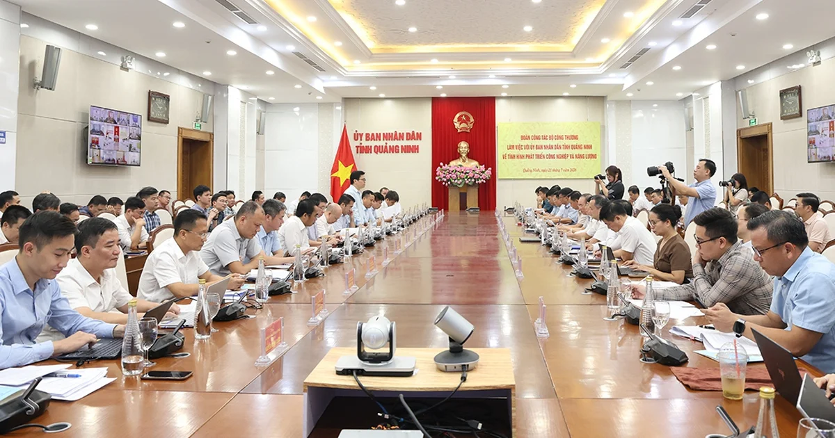 EVNNPT kiến nghị tháo gỡ điểm nghẽn, tăng tốc các dự án truyền tải điện tại Quảng Ninh