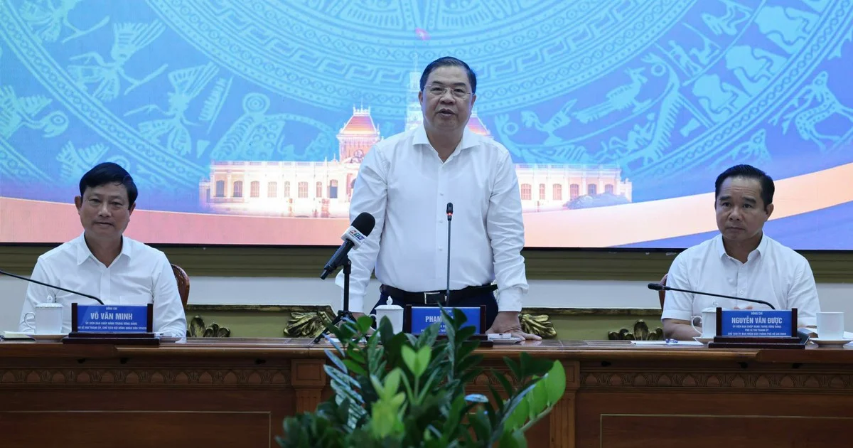 Dòng tiền đầu tư công dẫn dắt: Bài toán giải ngân tại TPHCM và tác động lan tỏa đến thị trường vốn