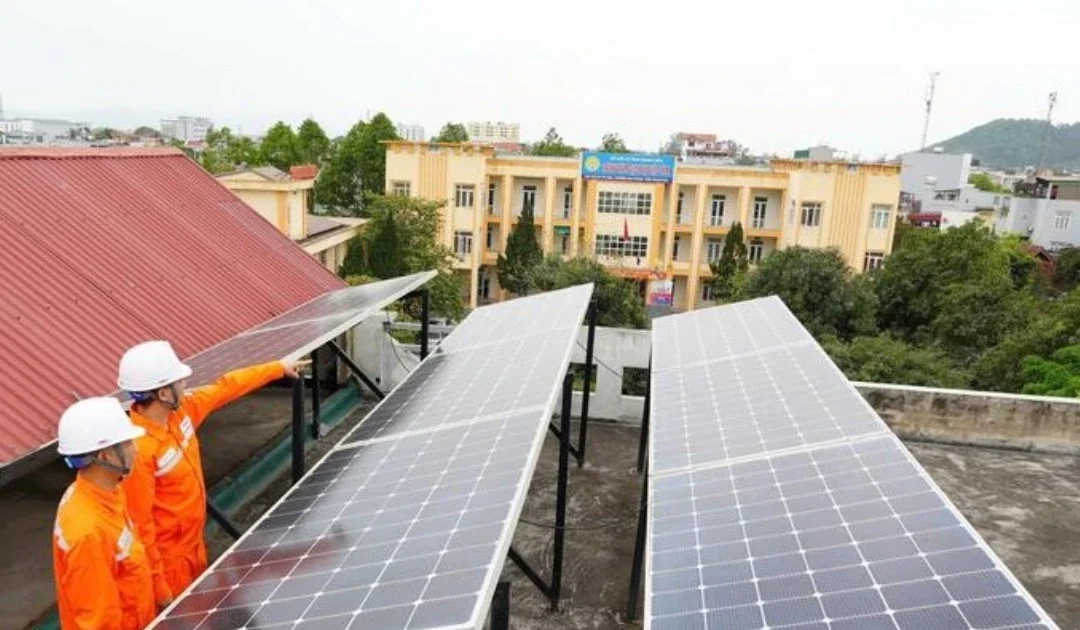 Giá điện theo giờ chưa áp dụng cho hộ sinh hoạt: Câu chuyện về áp lực điều tiết phụ tải và rủi ro chi phí đầu vào