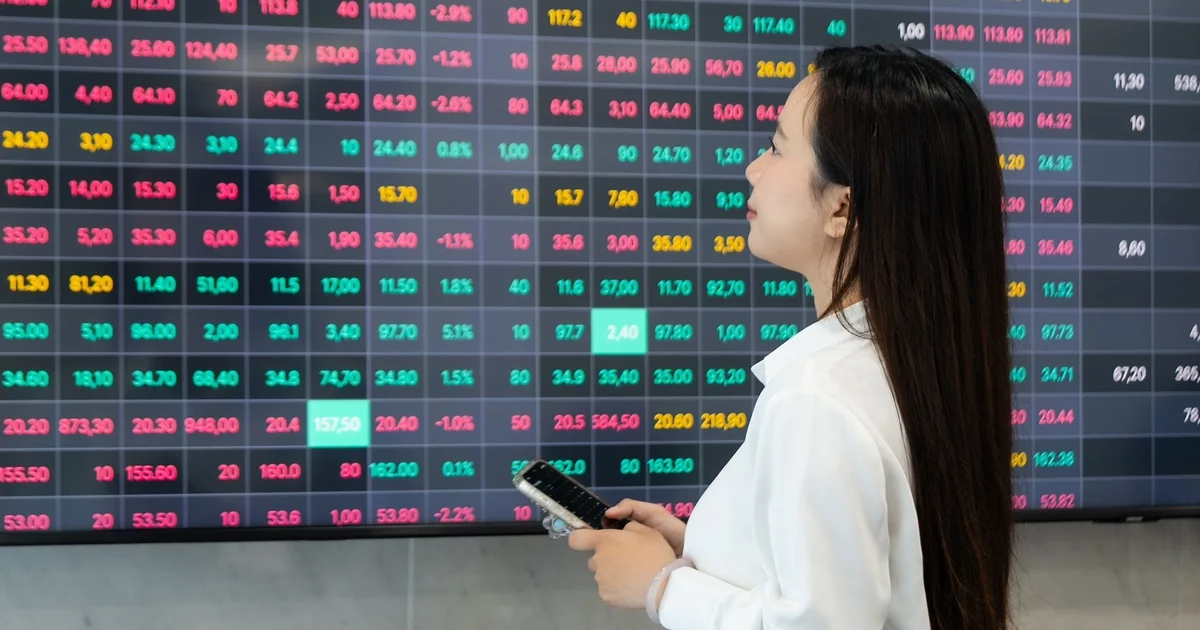 Biến động top 10 thị phần môi giới HoSE quý 2-2026: VCBS rời bảng xếp hạng, Mirae Asset thay thế