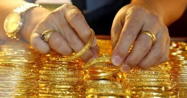Từ phiên tăng 3 triệu đồng/lượng nhìn về áp lực chênh lệch giá vàng nội - ngoại