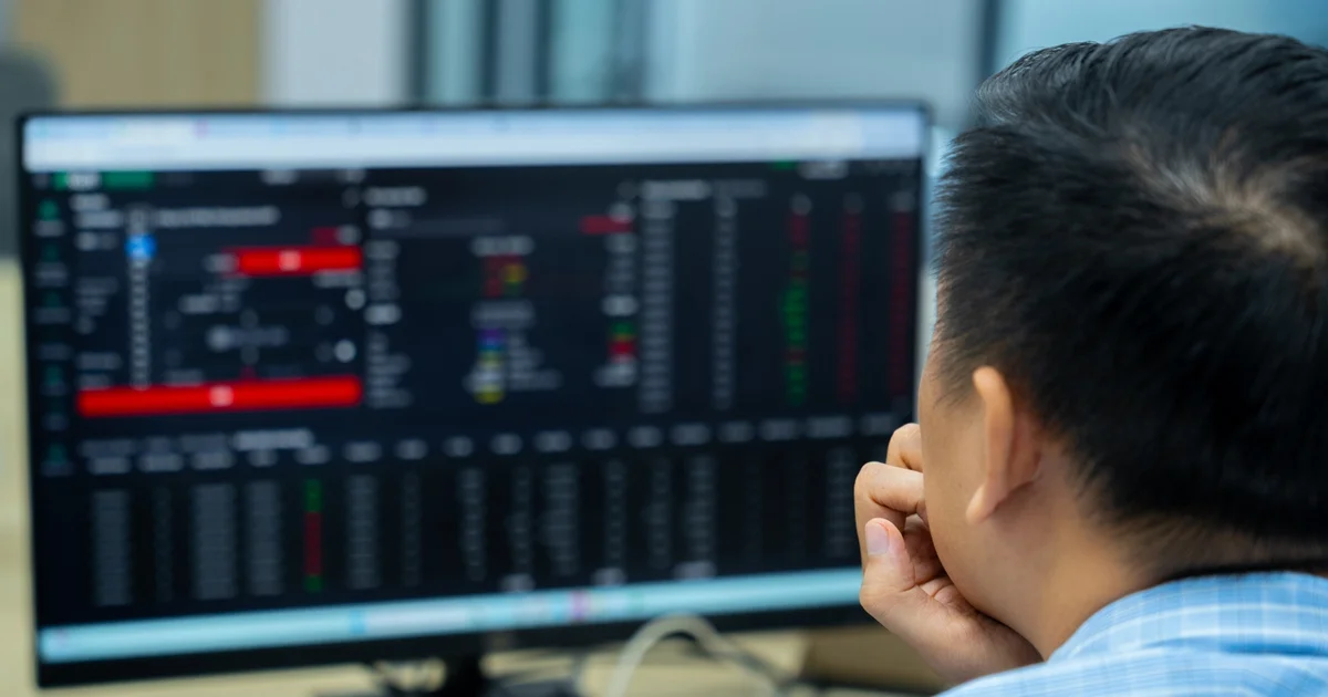 Xử phạt thao túng cổ phiếu DPG: Vụ án mượn 8 tài khoản và bài học về giám sát giao dịch