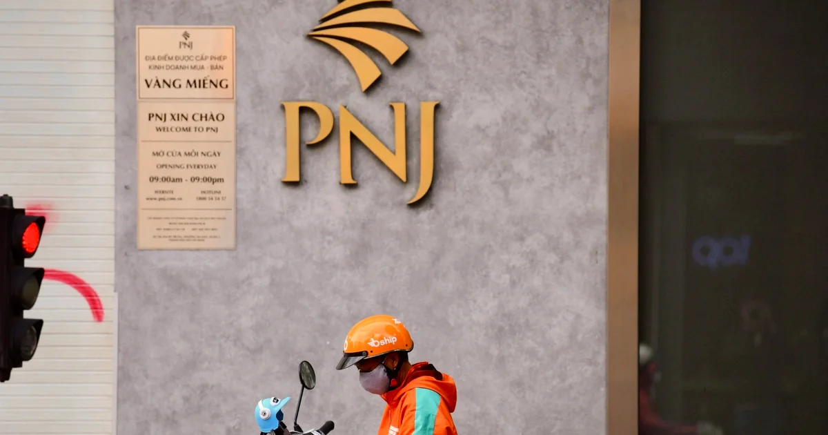 Từ áp lực thanh khoản kim cương của PNJ nhìn về cấu trúc dòng tiền ngành trang sức