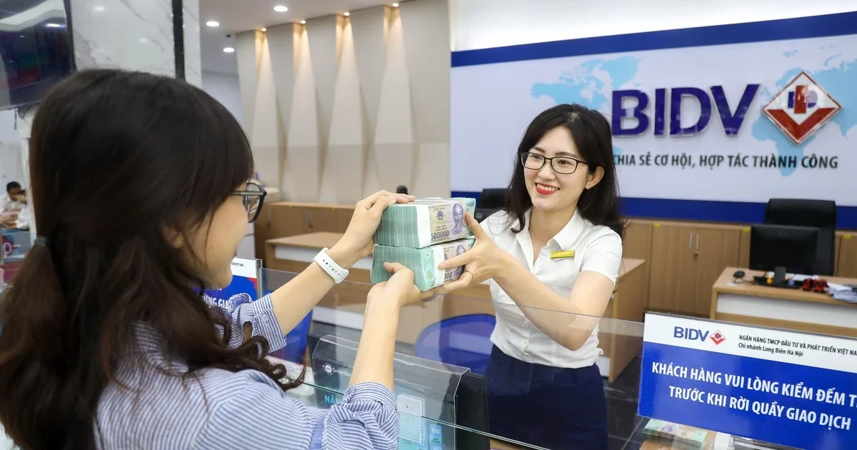 Lãi suất tiền gửi phân hóa mạnh, mức 10% chỉ dành cho khách hàng đặc biệt