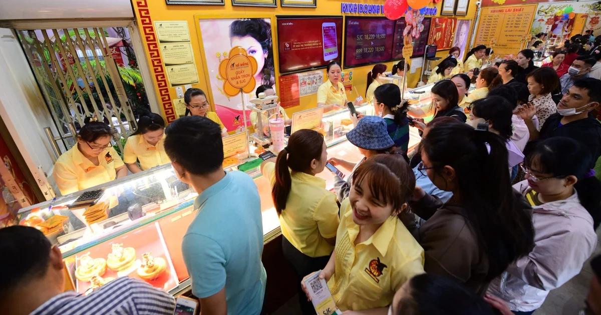 Giá dầu giảm, USD suy yếu: Dòng tiền toàn cầu đang tái phân bổ?
