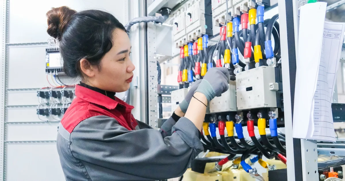 Từ đề xuất tăng lương tối thiểu giờ 7,8%: Áp lực chi phí đầu vào và bài toán lạm phát cho doanh nghiệp