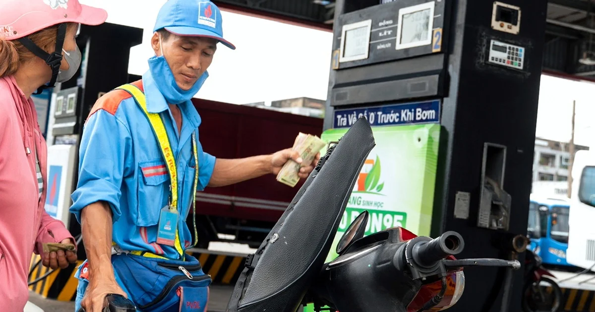 Điều chỉnh giá xăng dầu ngày 9/7: Xăng giảm, diesel tăng – Phân tích tác động từ căng thẳng địa chính trị và chính sách OPEC+