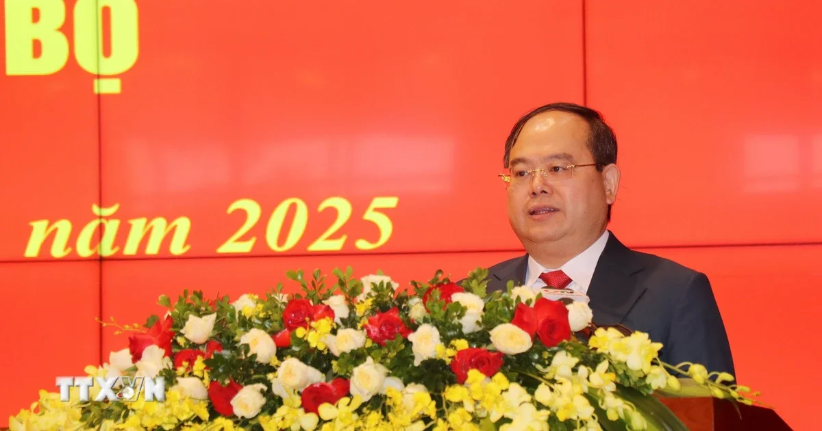 Quảng Ninh gỡ nút thắt đất đai: 200 dự án chậm tiến độ và áp lực giải ngân vốn đầu tư công