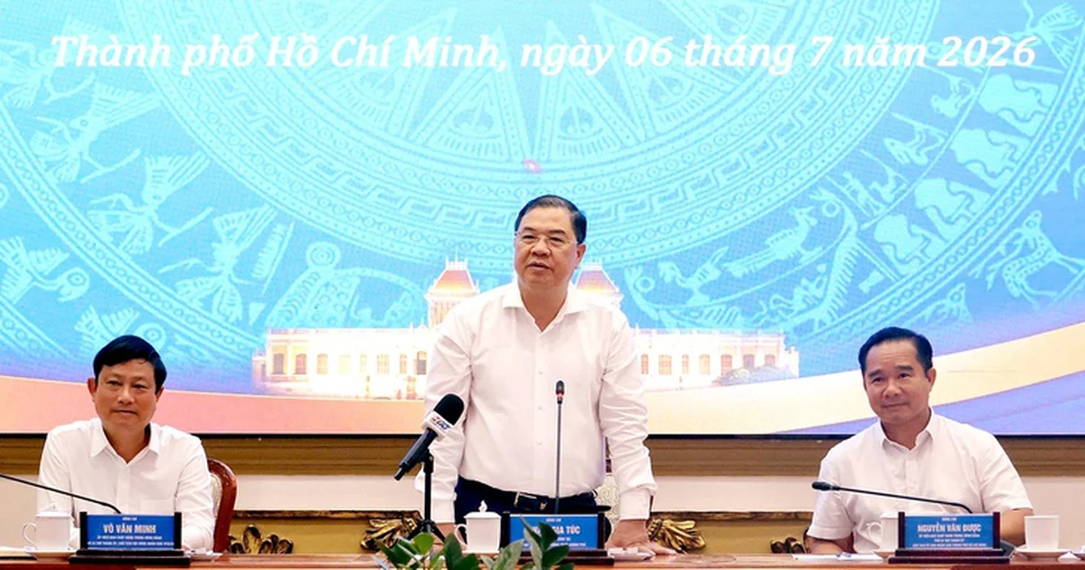 Từ kết luận của Phó thủ tướng: Áp lực tăng trưởng và điểm nghẽn hạ tầng của TP.HCM