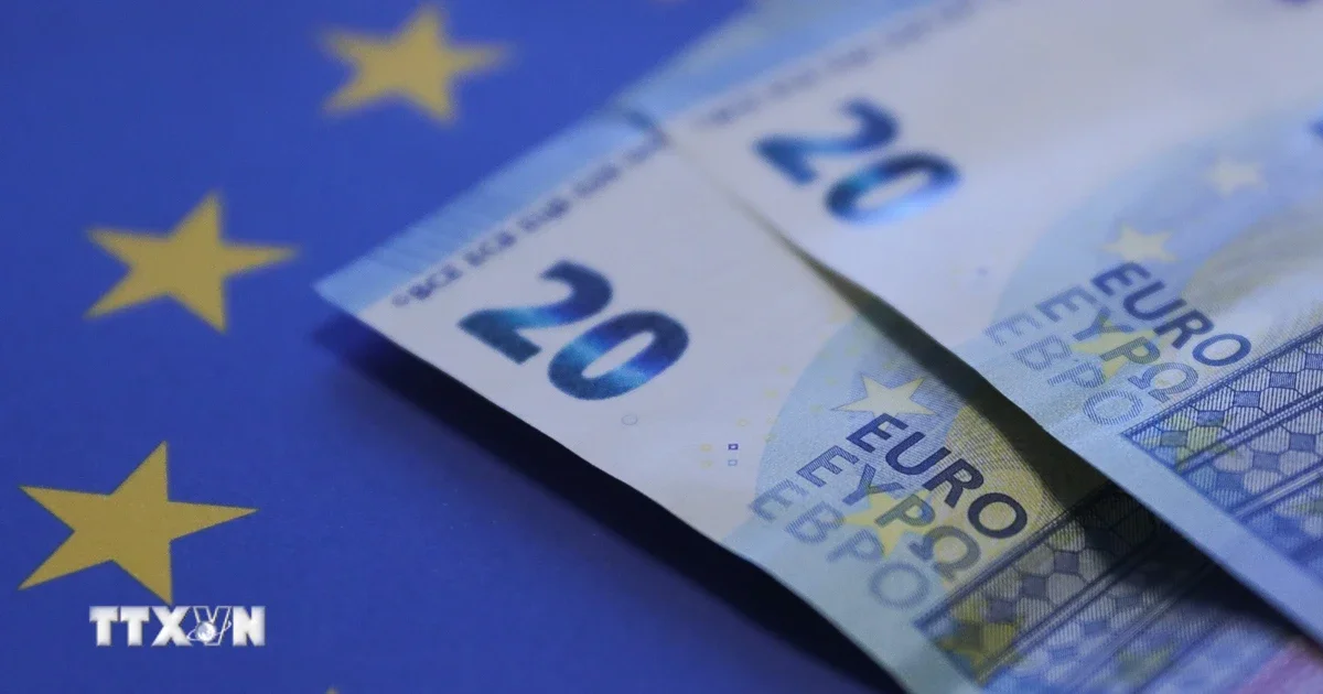 Pháp đối mặt áp lực tài khóa 125 tỷ euro: Bài toán nợ công và tác động vĩ mô