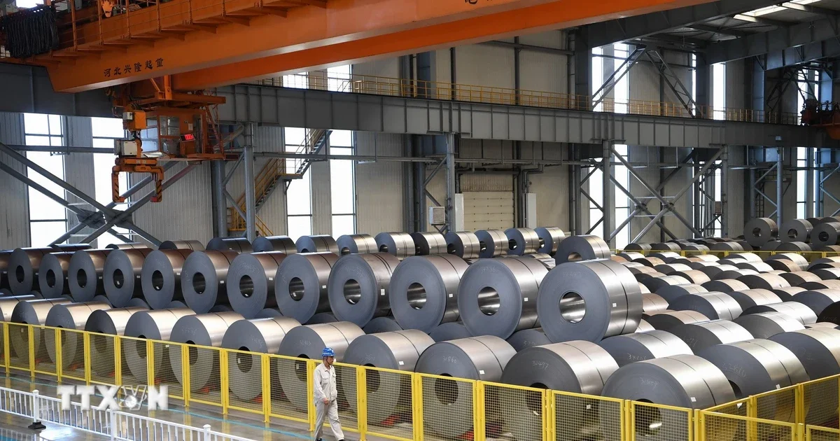 EU tăng thuế thép và phí bưu kiện: Chiến lược phòng vệ trước 'cú sốc Trung Quốc lần thứ hai' và tác động đến dòng vốn toàn cầu