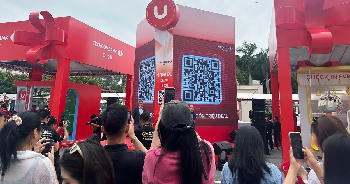 Từ chương trình OneU của Techcombank: Chiến lược giữ chân khách hàng và hệ sinh thái số trong ngành ngân hàng