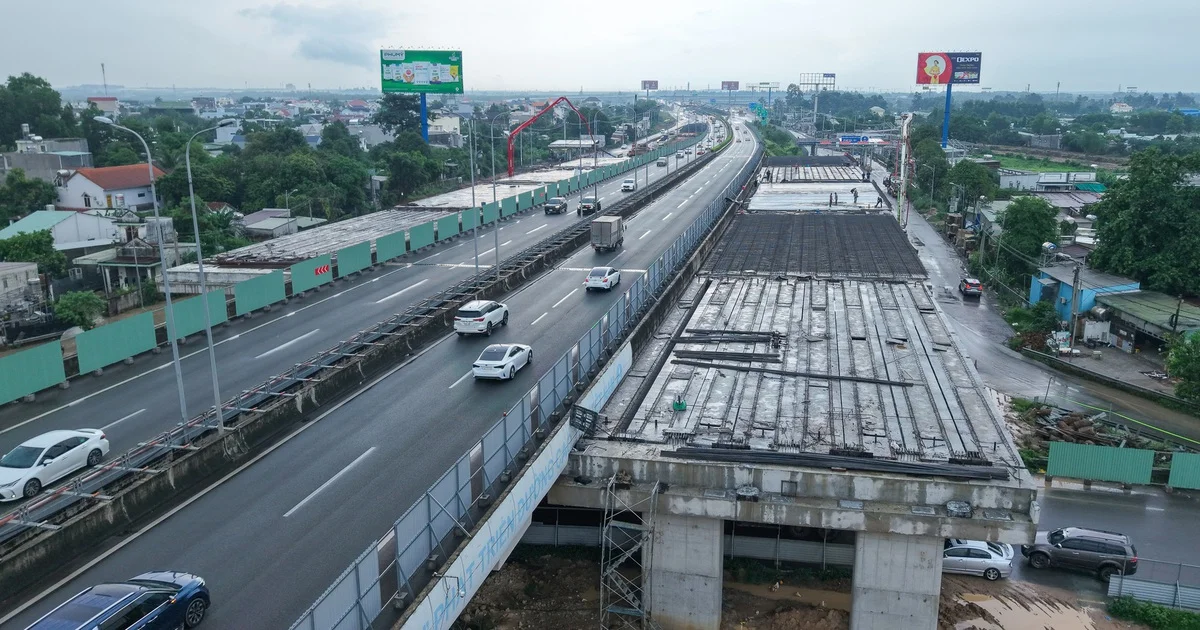 Dự án mở rộng cao tốc TP.HCM - Long Thành: Khối lượng thi công vượt 60%, tiến độ đặt cọc cho hạ tầng kết nối sân bay