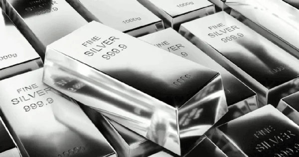 Bạc chiếm hơn 70% giao dịch kim loại quý: Dòng tiền đổ vào tài sản trú ẩn trước kỳ vọng Fed nới lỏng