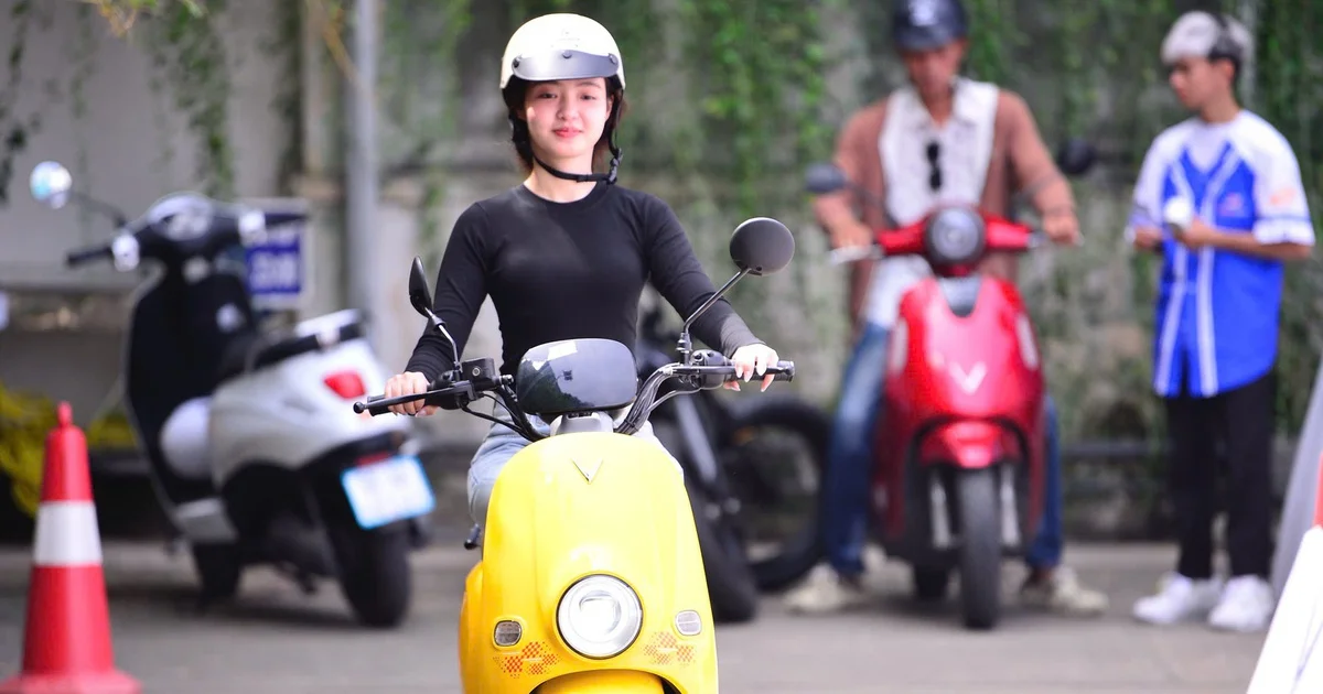 Làn sóng xe điện: Cơ hội tái phân chia thị trường xe máy 3,36 triệu xe/năm và áp lực cạnh tranh chu kỳ thay thế