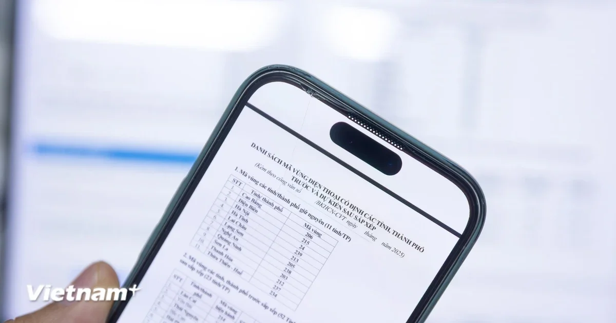 Thị trường điện thoại thông minh Q2/2026 chạm đáy 13 năm: Áp lực từ khan hiếm chip nhớ và tác động đến dòng tiền công nghệ