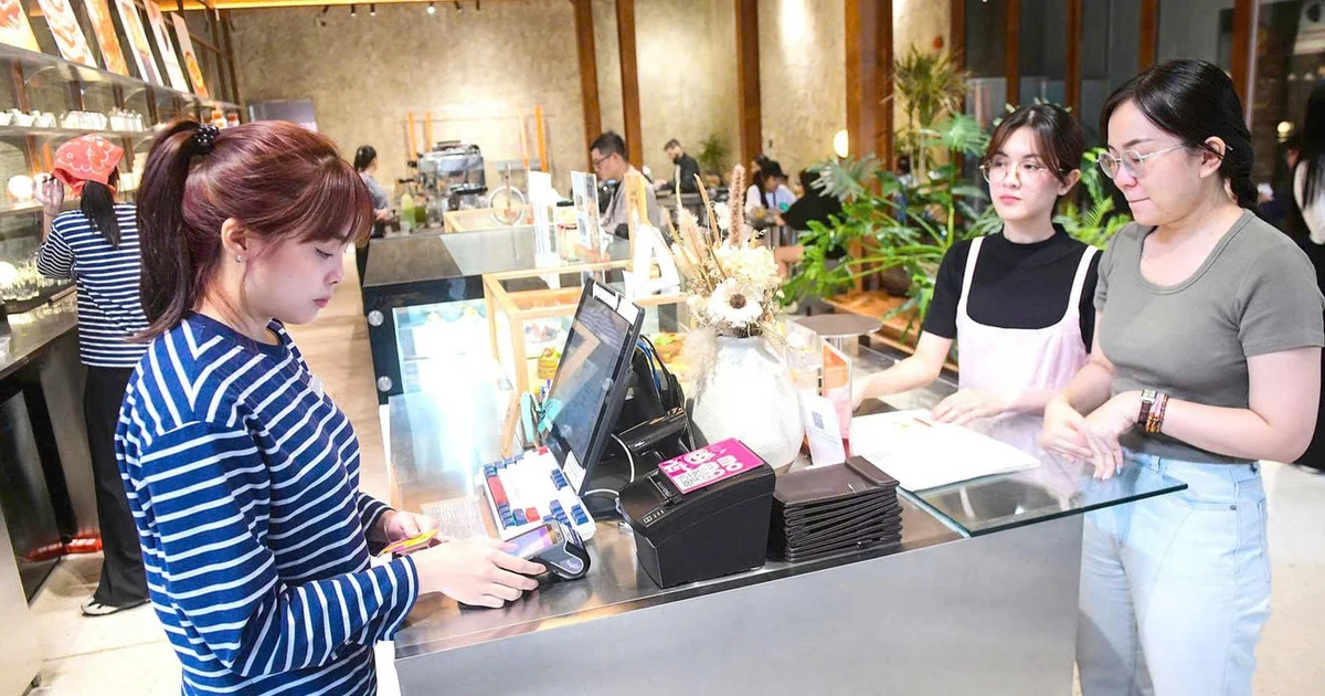 Từ kiến nghị nâng ngưỡng thuế hộ kinh doanh lên 3 tỉ đồng: Áp lực chi phí và bài toán chính sách thuế tại đô thị đặc biệt