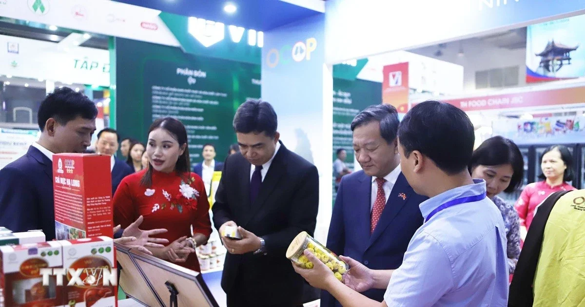 Từ Hội thảo Giao thương Việt-Lào 2026: Nhìn về mục tiêu kim ngạch 10 tỷ USD và dòng vốn xuyên biên giới