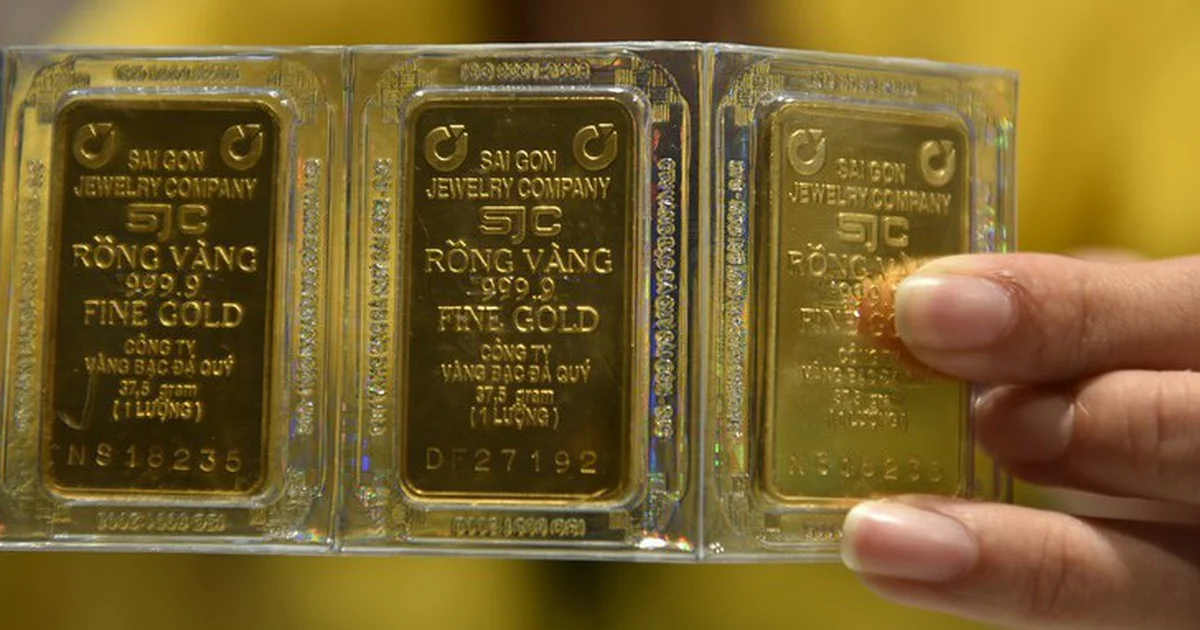 Chiến sự Mỹ - Iran leo thang, giá vàng rơi khỏi 4.000 USD: Nghịch lý hay quy luật thị trường?