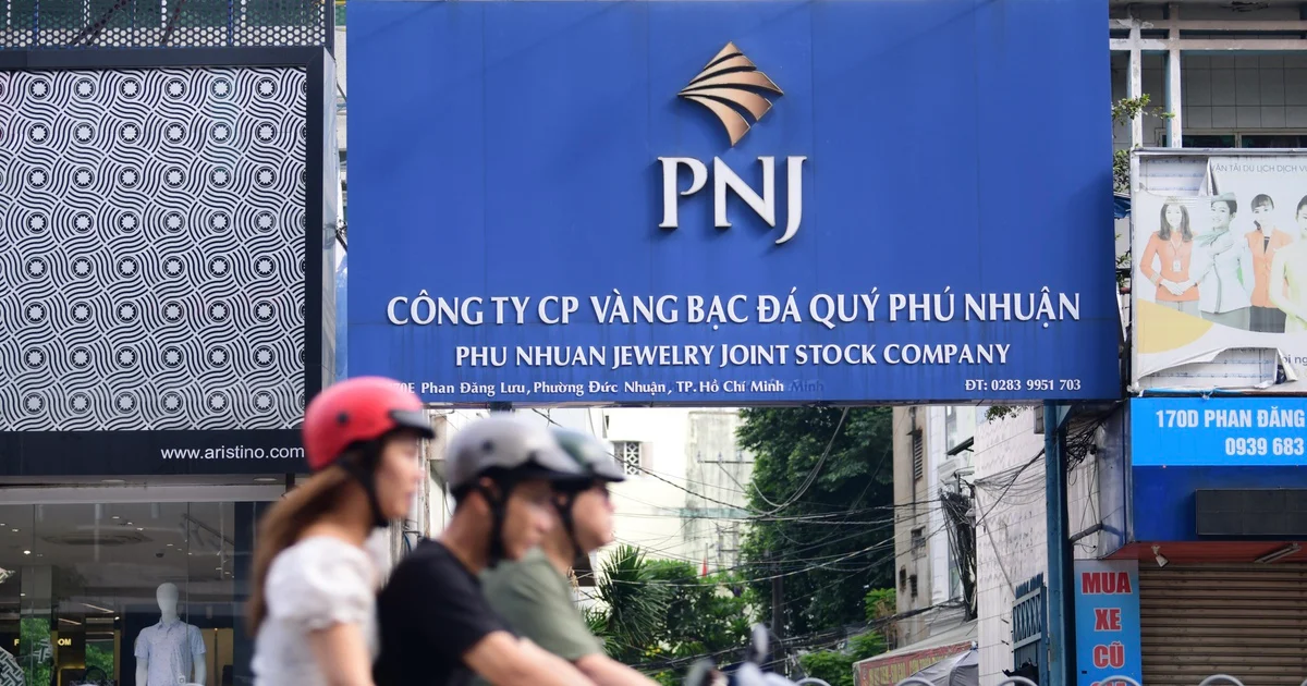 Dòng vốn ngoại rút khỏi PNJ: Áp lực thanh khoản và tâm lý phòng thủ trên thị trường chứng khoán Việt Nam