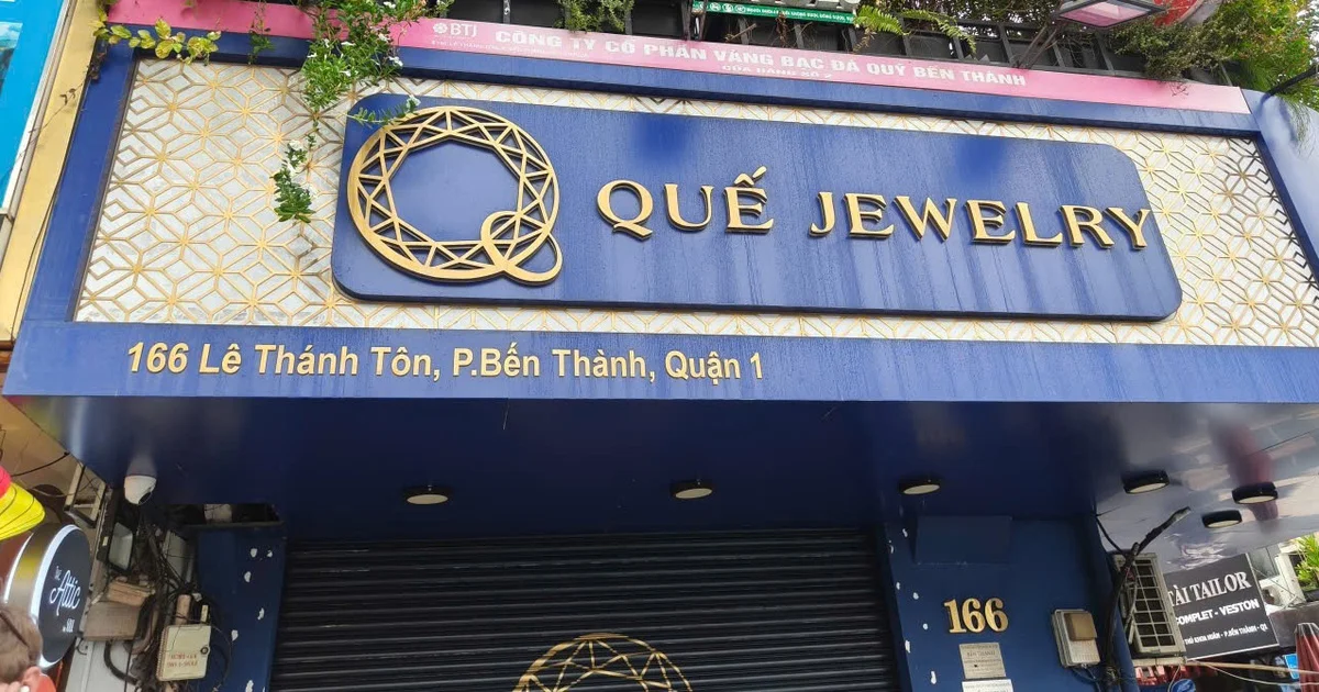 Làn sóng đóng cửa tiệm kim cương tại TP.HCM: Từ câu chuyện thanh khoản đến tín hiệu phòng thủ của dòng tiền