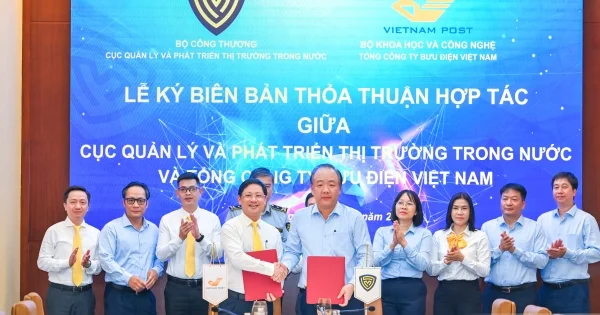 Cục Quản lý thị trường và Vietnam Post ký kết: Bệ phóng hạ tầng logistics cho thương mại điện tử Việt Nam