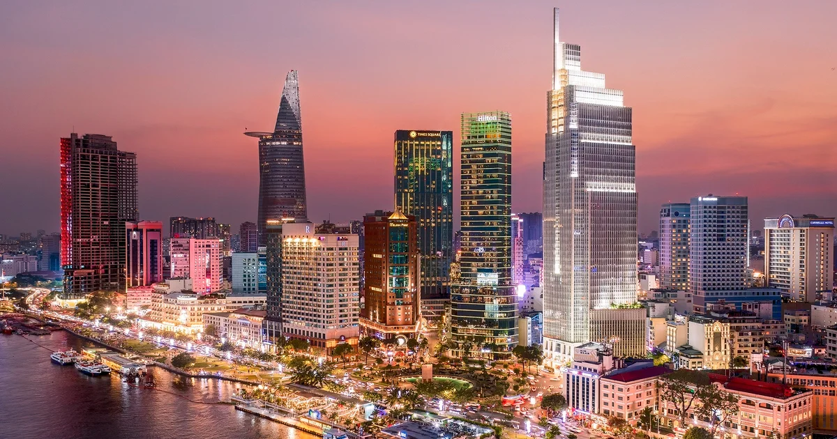 Từ quyết định thành lập Hội đồng điều hành Trung tâm tài chính quốc tế nhìn về chiến lược thu hút vốn của Việt Nam