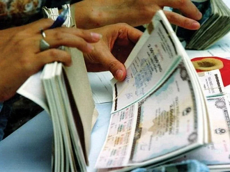 Từ làn sóng phát hành trái phiếu ngân hàng lãi suất gần 10%/năm: Áp lực chi phí vốn và định hướng dòng tiền trên thị trường tài chính